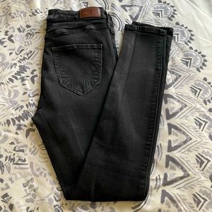 Black Hollister jeans